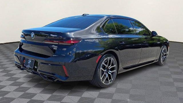 2023 BMW 7 Series 760i xDrive