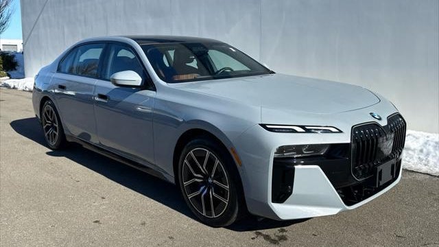 2025 BMW 7 Series 760i xDrive