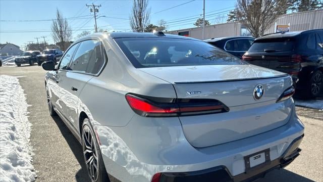 2025 BMW 7 Series 760i xDrive