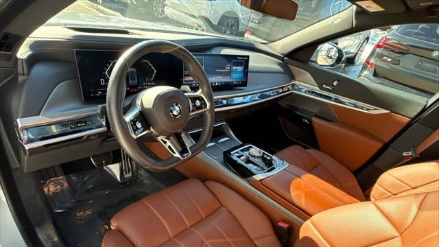 2025 BMW 7 Series 760i xDrive