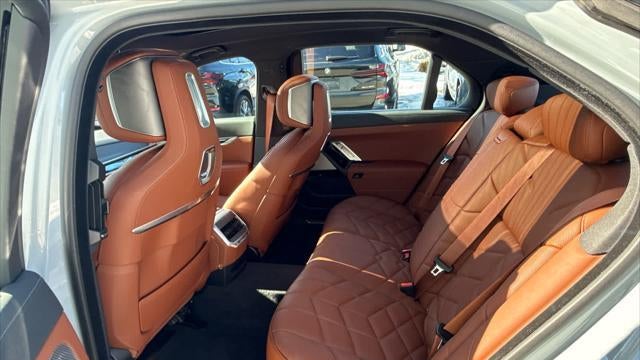 2025 BMW 7 Series 760i xDrive