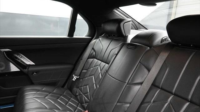 2026 BMW 7 Series 760i xDrive