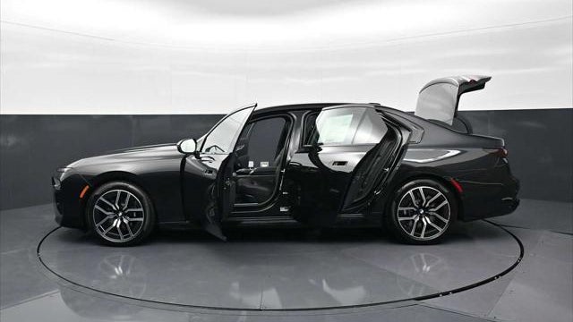 2026 BMW 7 Series 760i xDrive