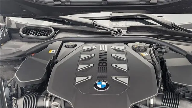 2026 BMW 7 Series 760i xDrive