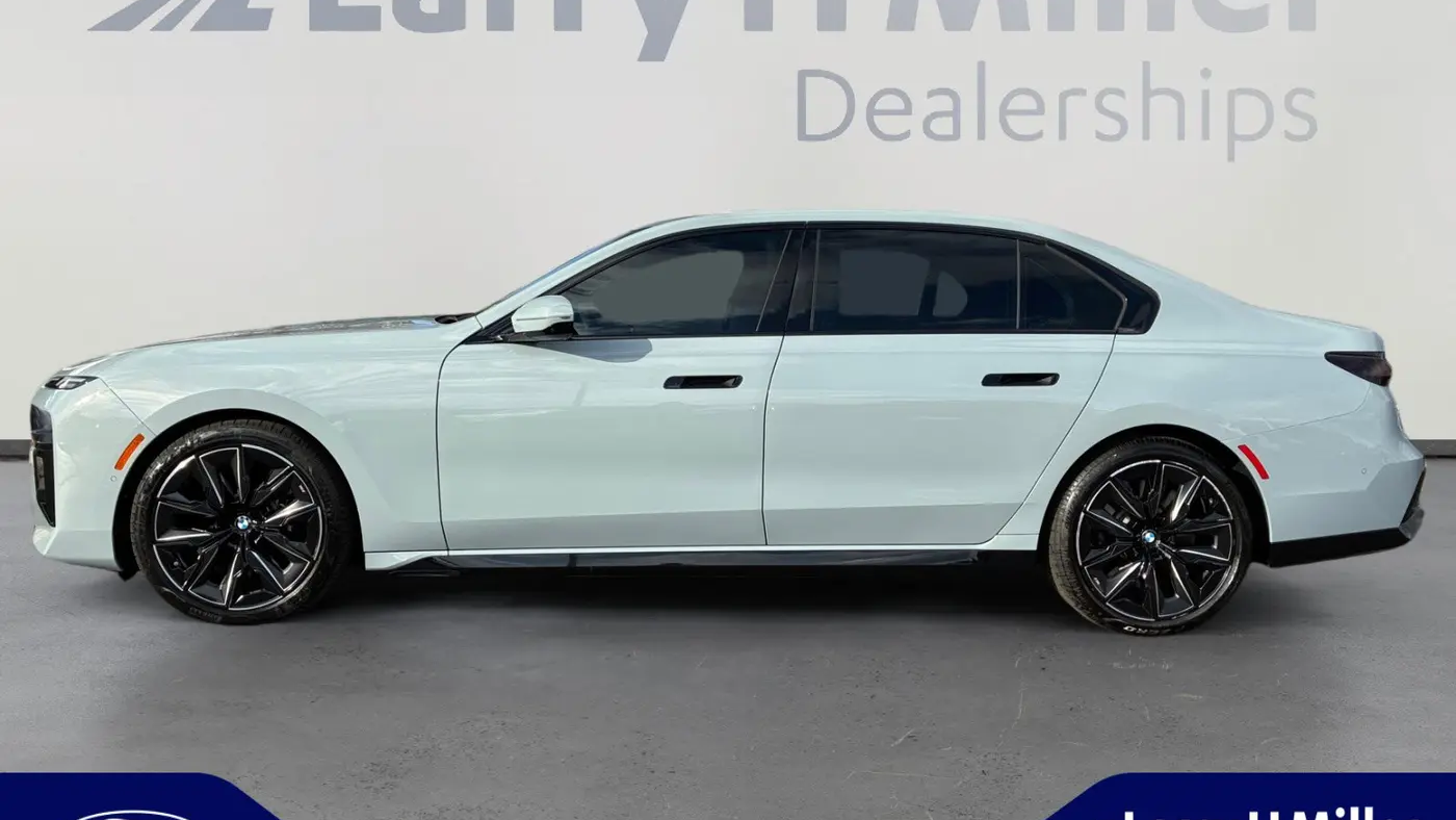 2025 BMW 7 Series 760i xDrive