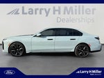 2025 7 Series Thumbnail 2