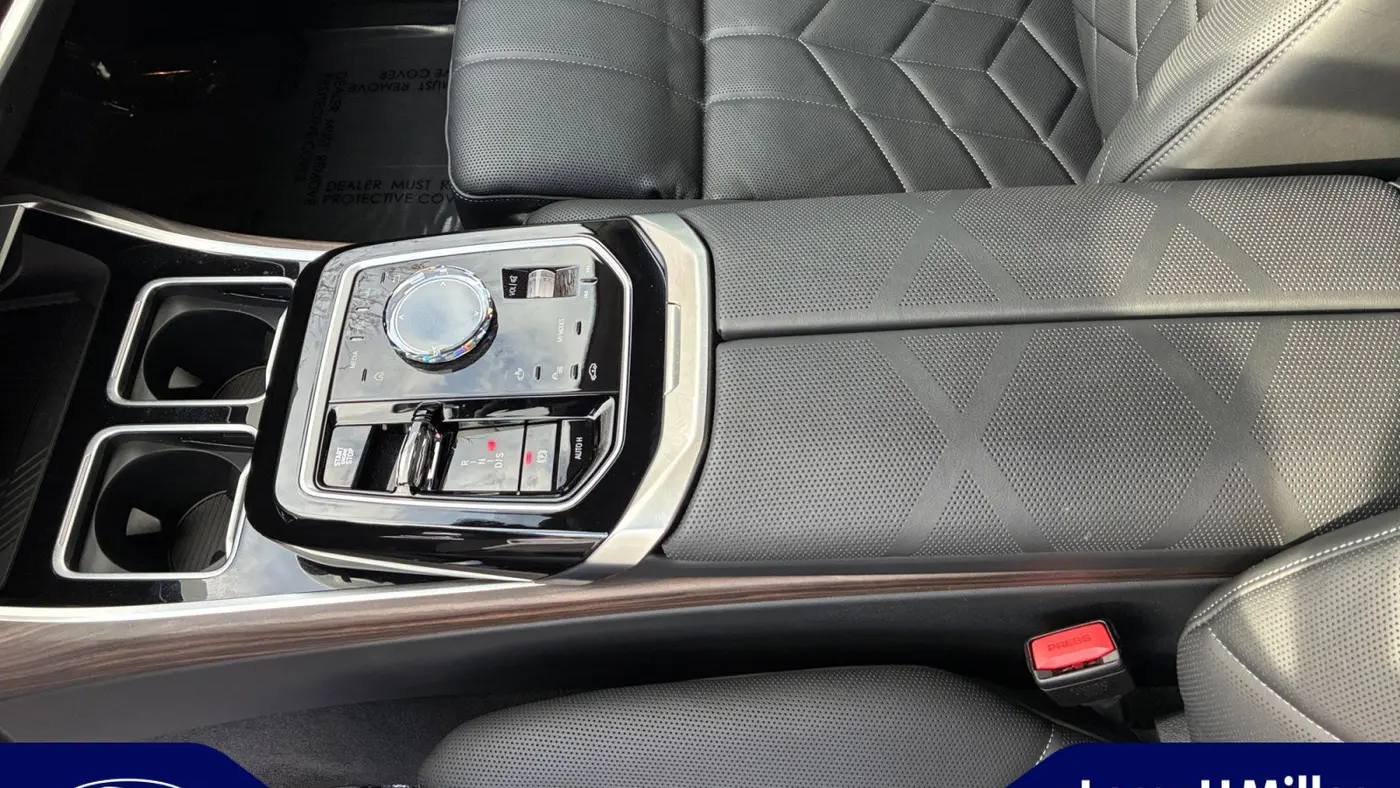 2025 BMW 7 Series 760i xDrive