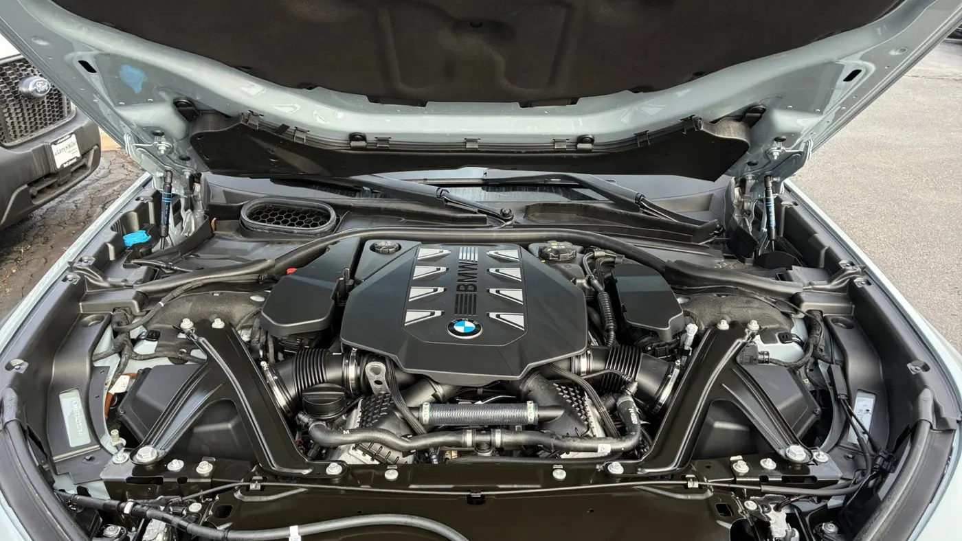 2025 BMW 7 Series 760i xDrive