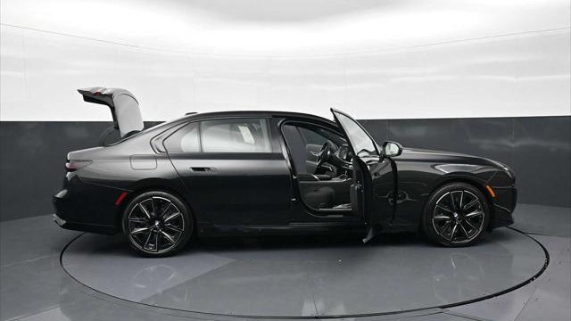 2026 BMW 7 Series 760i xDrive
