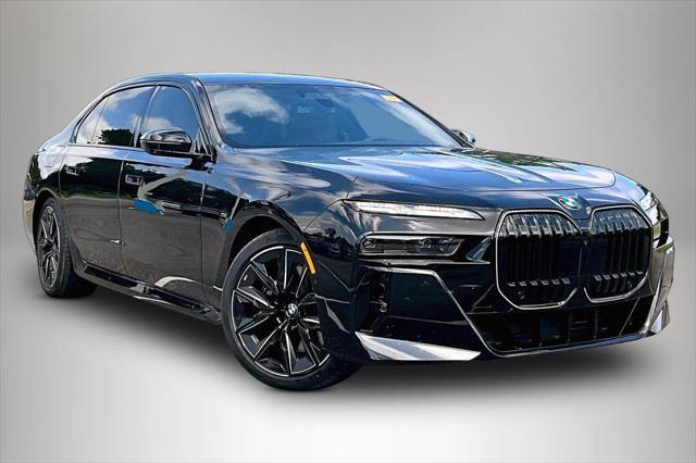 2026 BMW 760i - $127,558