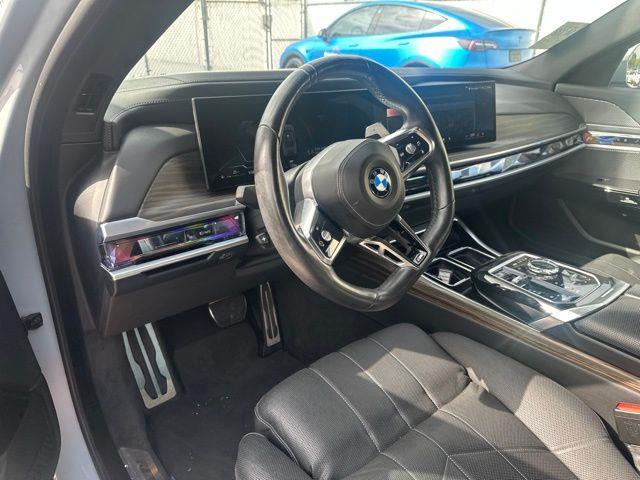 2024 BMW 760i - $80,785