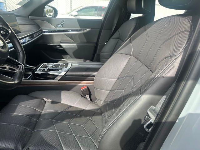 2024 BMW 760i - $80,785