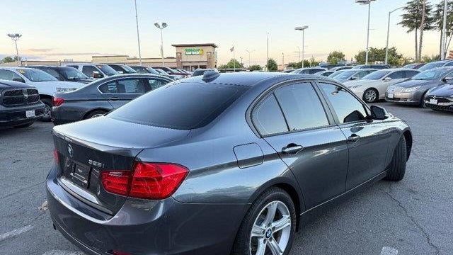 2013 BMW 3 Series 328i