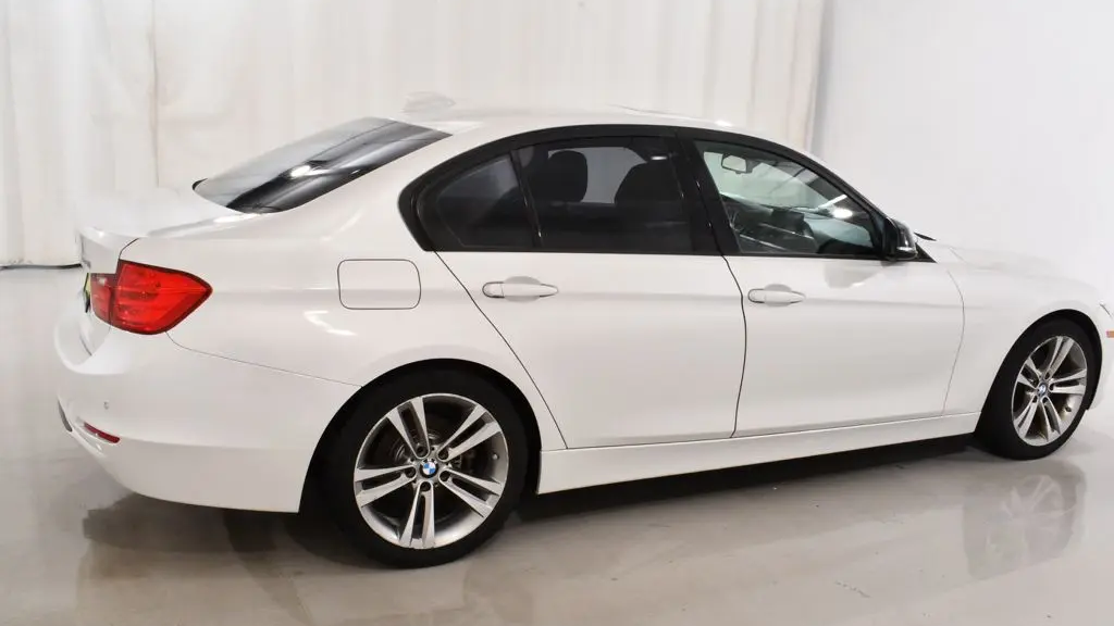 2015 BMW 3 Series 328i