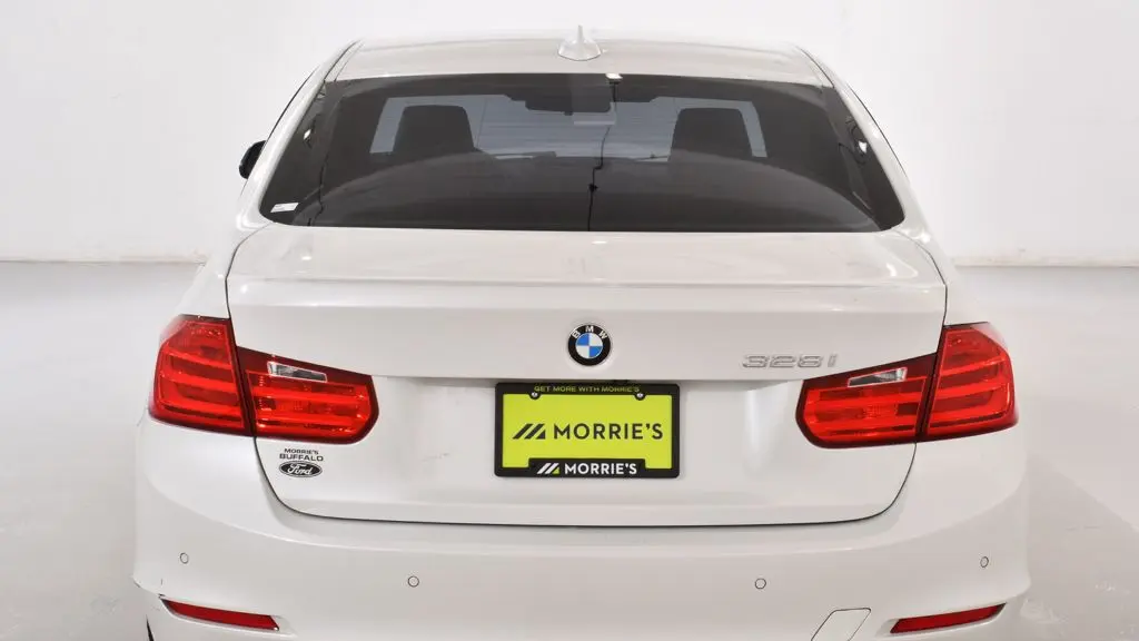 2015 BMW 3 Series 328i