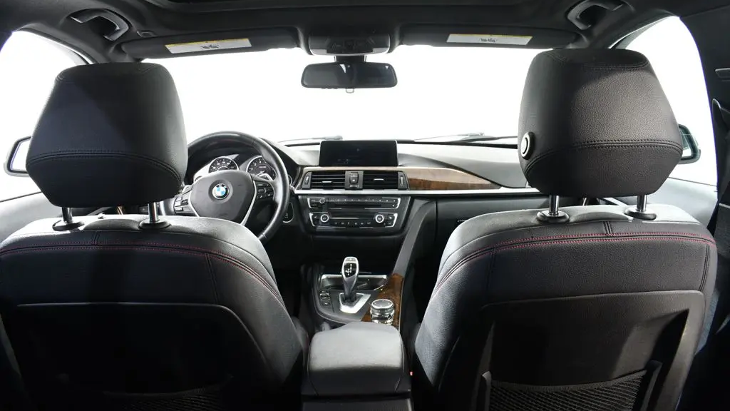 2015 BMW 3 Series 328i