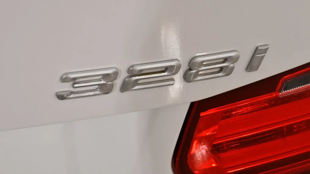 2015 BMW 3 Series 328i