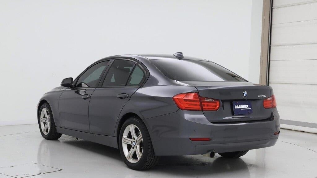 2015 BMW 3 Series 320i