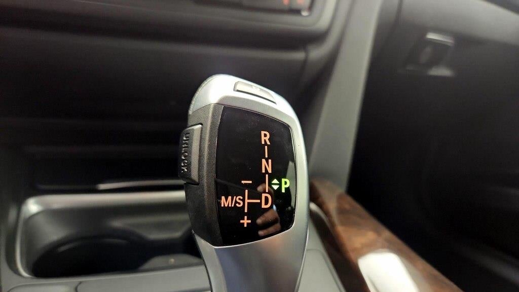 2015 BMW 3 Series 320i