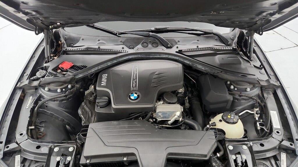 2015 BMW 3 Series 320i