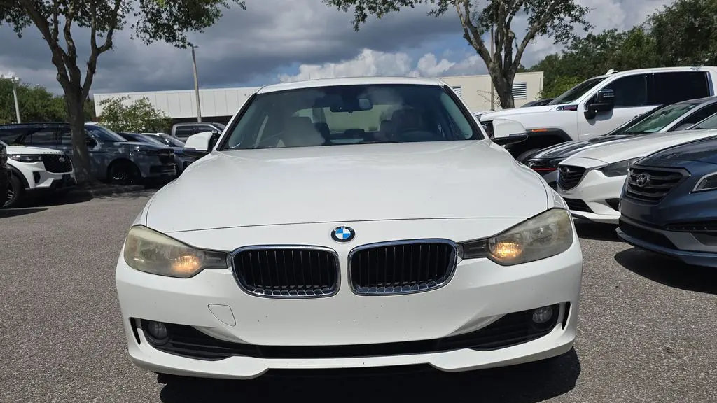 2015 BMW 3 Series 320i
