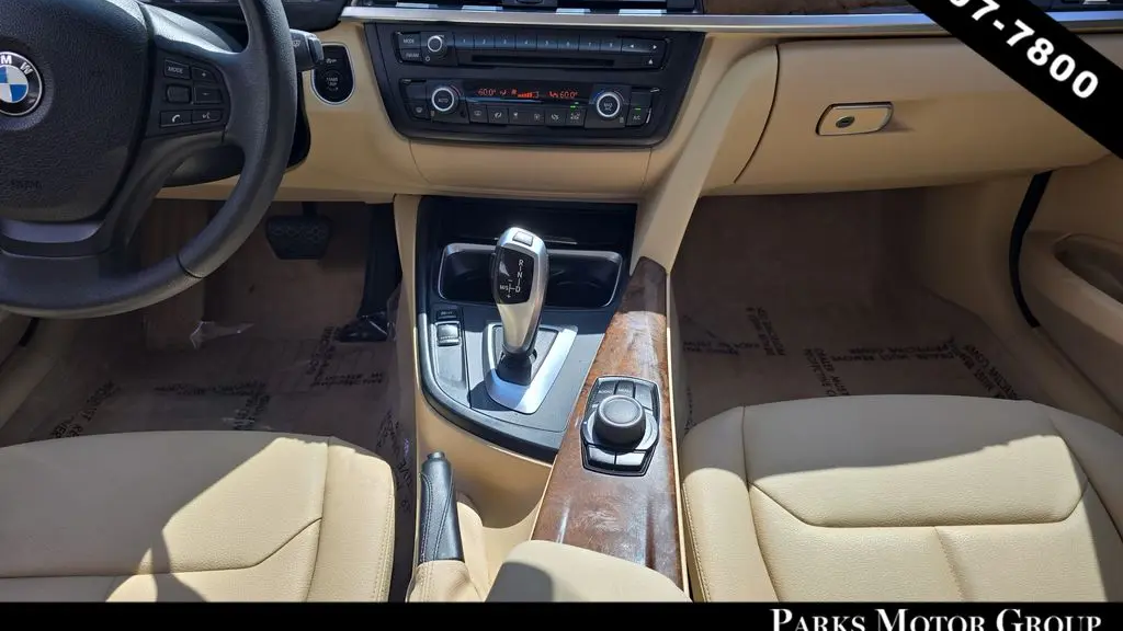 2015 BMW 3 Series 320i