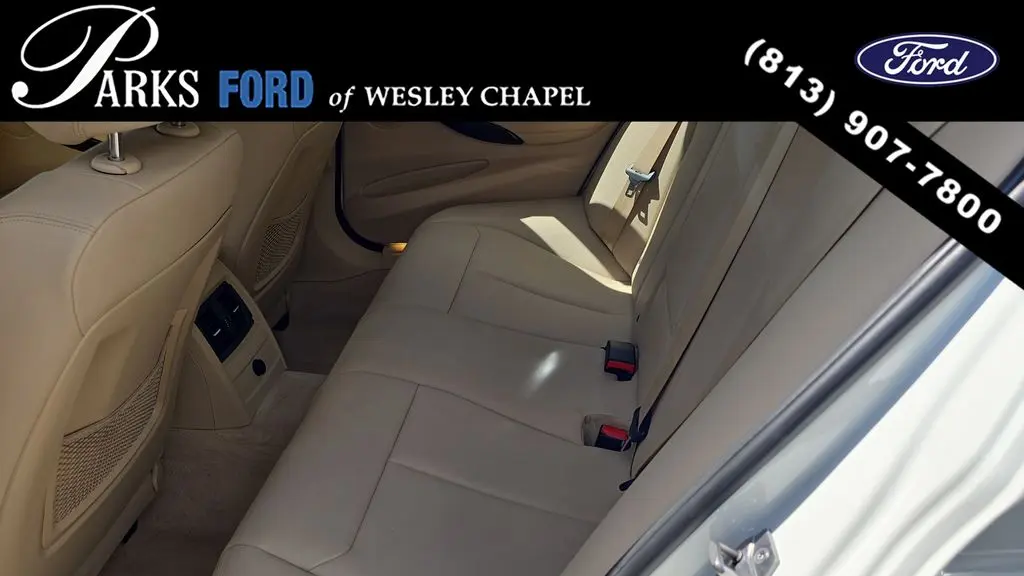 2015 BMW 3 Series 320i