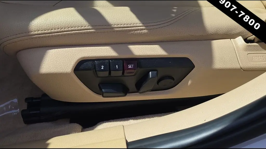 2015 BMW 3 Series 320i