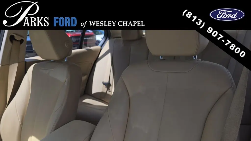2015 BMW 3 Series 320i