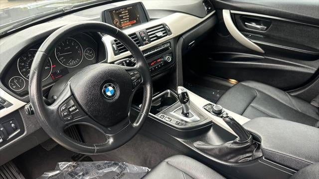 2015 BMW 3 Series 320i