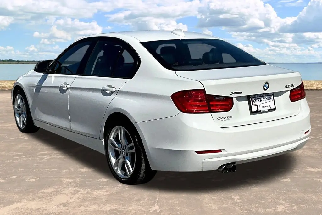 2015 BMW 328i - $11,297