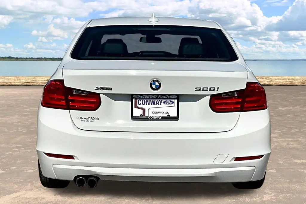 2015 BMW 328i - $11,297