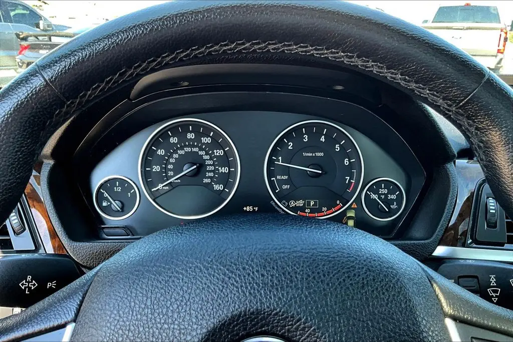 2015 BMW 328i - $11,297