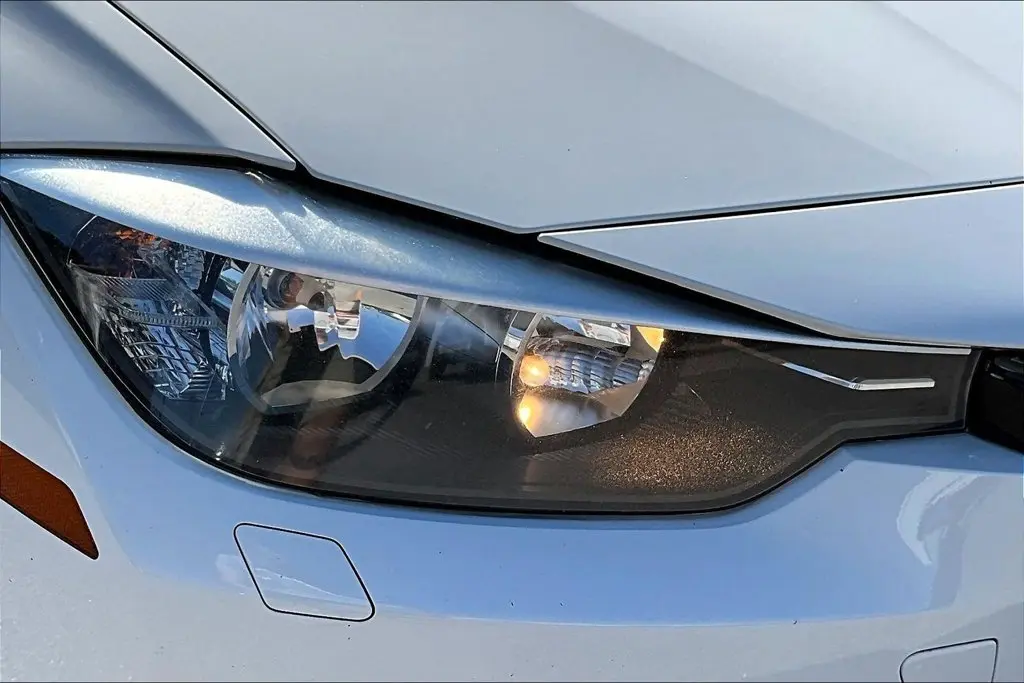 2015 BMW 328i - $11,297