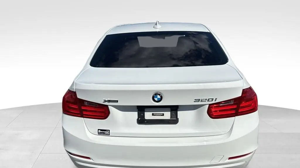 2015 BMW 3 Series 320i xDrive