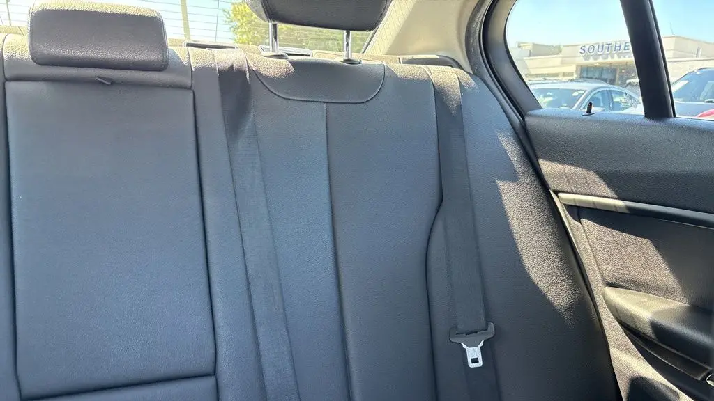 2015 BMW 3 Series 320i xDrive
