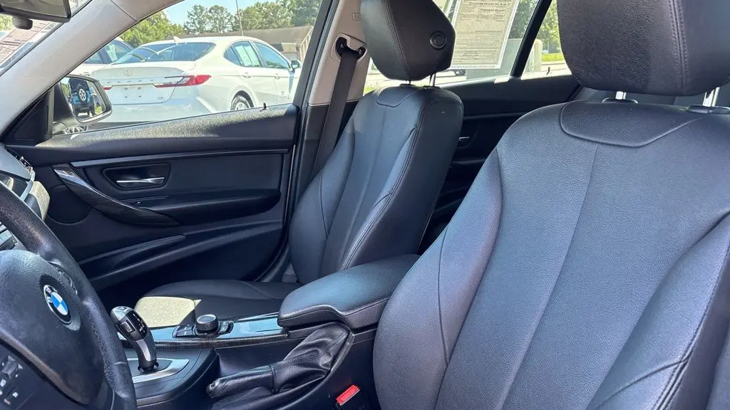 2015 BMW 3 Series 320i xDrive