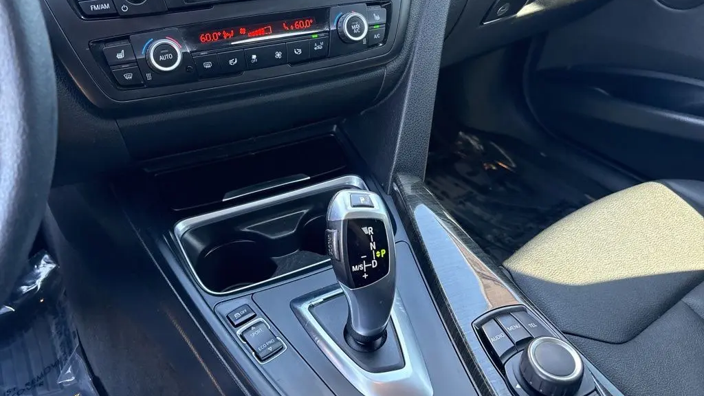 2015 BMW 3 Series 320i xDrive