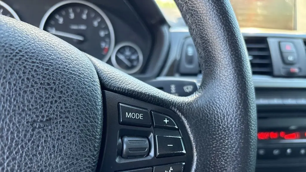 2015 BMW 3 Series 320i xDrive