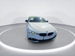 2014 4 Series Thumbnail 3