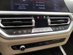 2022 4 Series Thumbnail 17