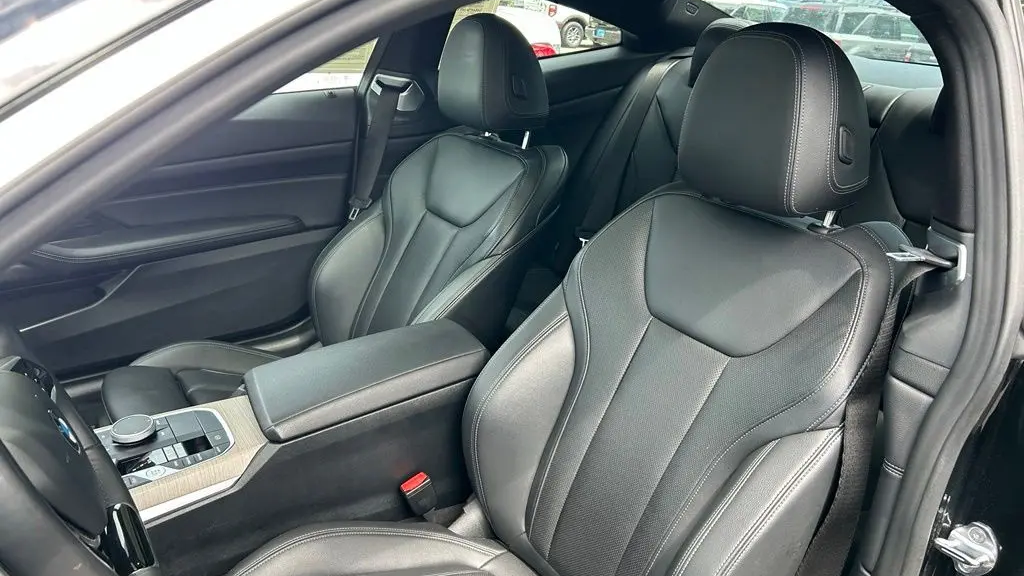 2025 BMW 4 Series 430i