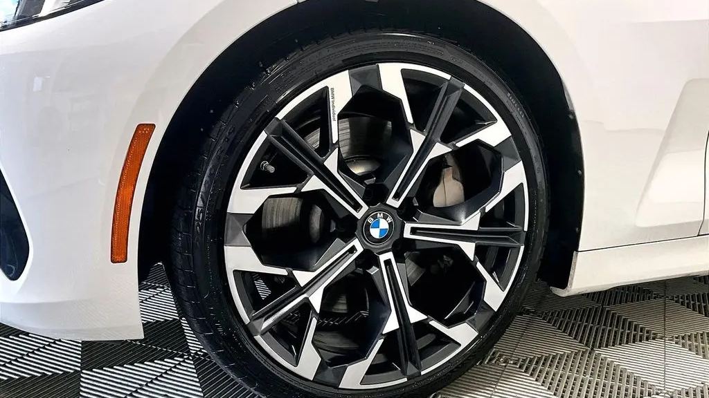 2025 BMW 4 Series 430i