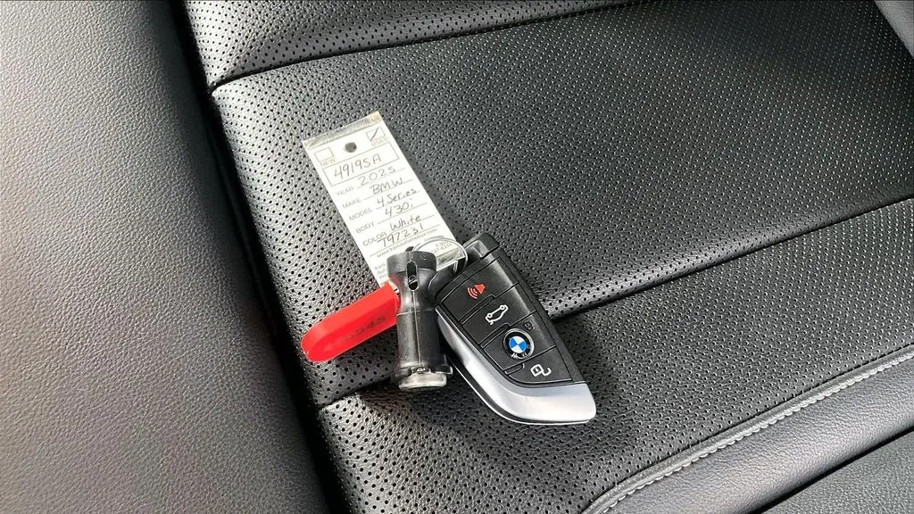 2025 BMW 4 Series 430i
