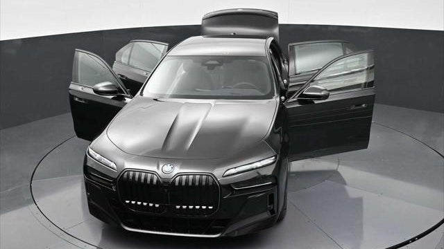 2026 BMW 7 Series 750e xDrive