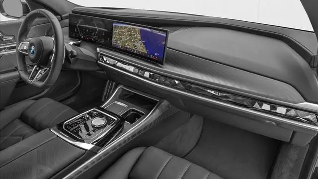 2026 BMW 7 Series 750e xDrive