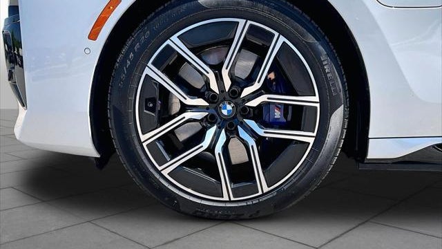 2025 BMW 7 Series 750e xDrive