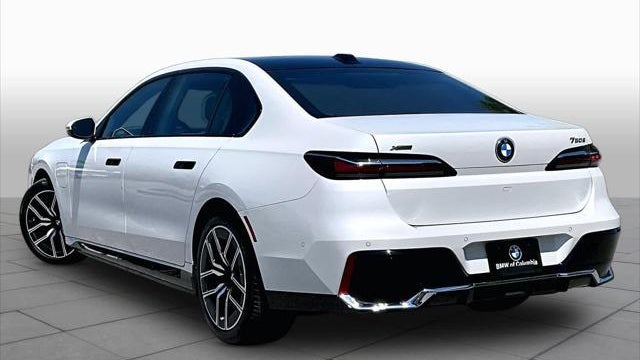 2025 BMW 7 Series 750e xDrive
