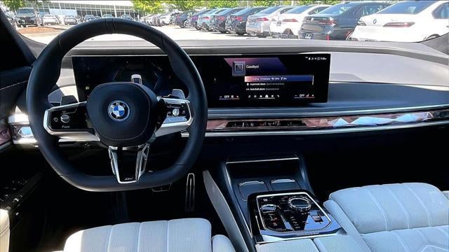 2025 BMW 7 Series 750e xDrive