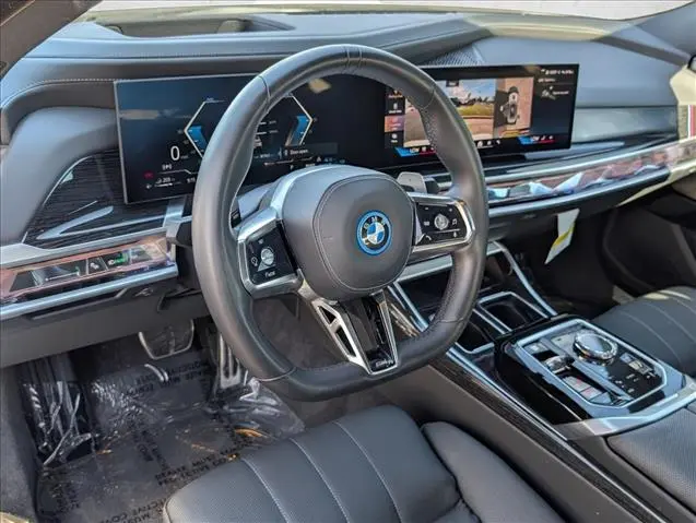 2026 BMW 750e - $96,777